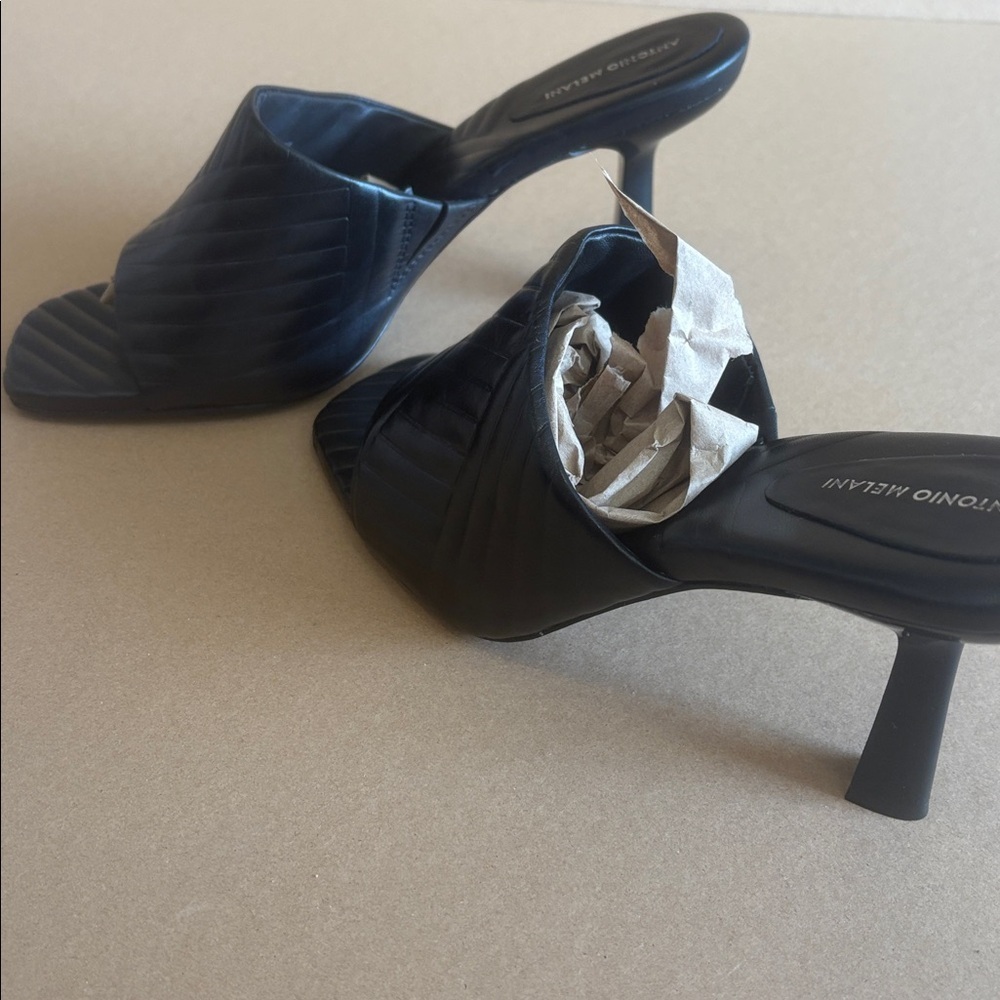 ANTONIO MELANI Black Quilted Mules